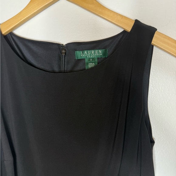 Lauren Ralph Lauren Black and White Abstract Floral Fit and Flair Midi Dress - Picture 3 of 11